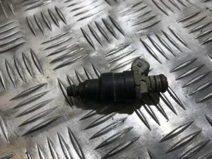 078133551a Einspritzventil  Audi 80 DE321623-34