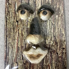 NEW Pockos TREE FACE Funny Outdoor Decor Statue Old Man Garden Gnome Hugger Bark