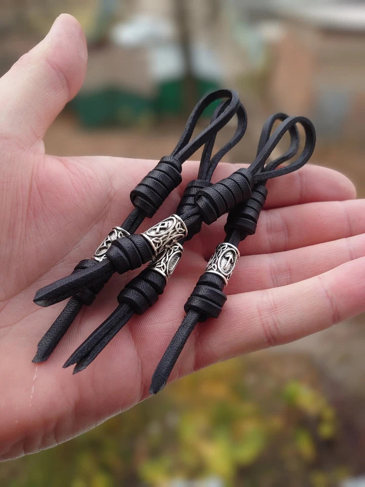 Cordón de cuero / llavero de cuero negro. Foto 2 de 4