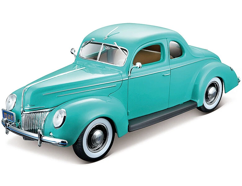 Maisto 46629 - Ford Deluxe Coupe 1939 - Diecast Model Car - 1:18 Scale - Imagen 2 de 2