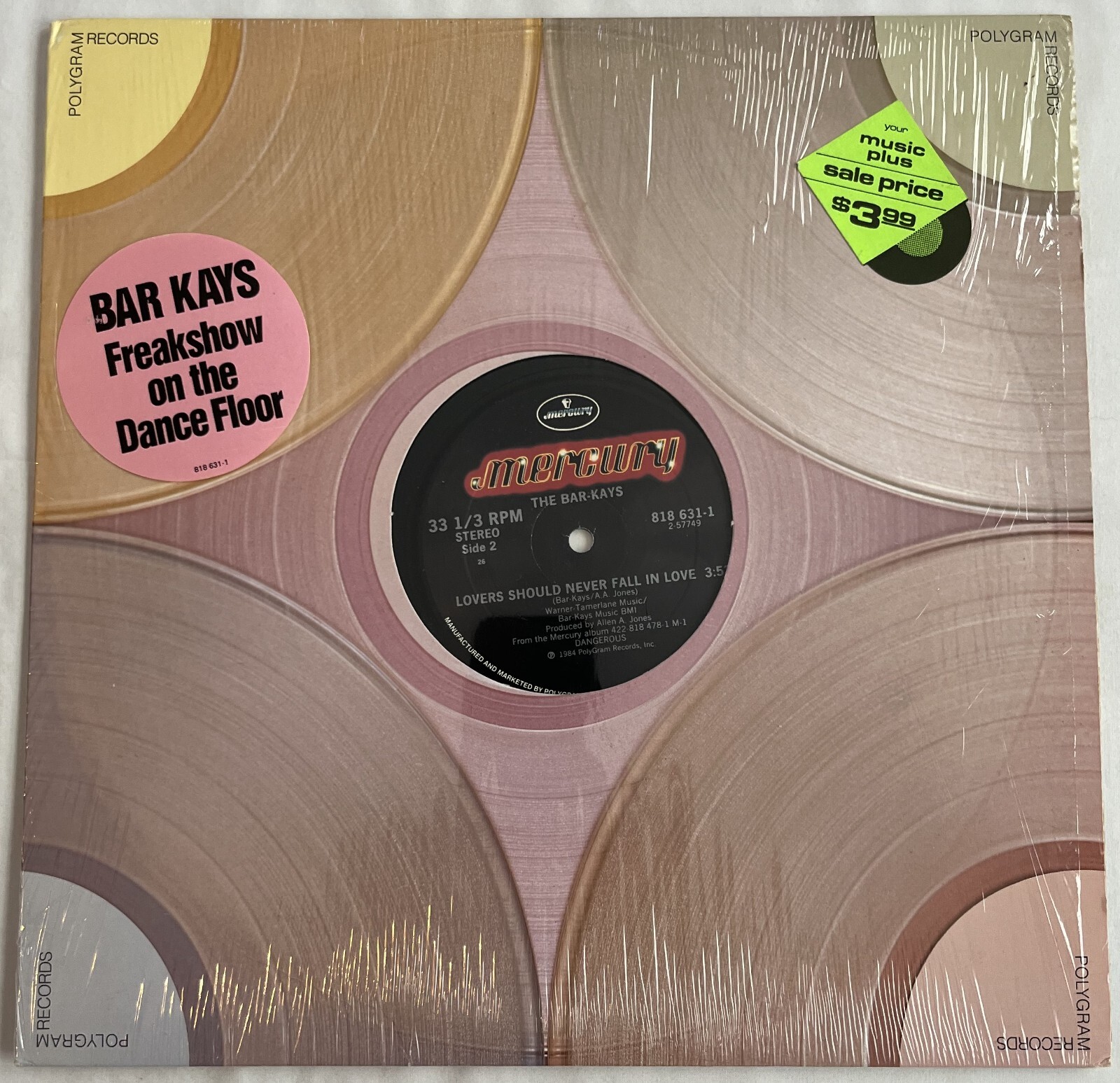 Introducir 41+ imagen the bar kays freakshow on the dance floor