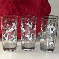 3 Vintage Crisa Flying Reindeer with Snowflakes Drinking Glasses - 3x6”