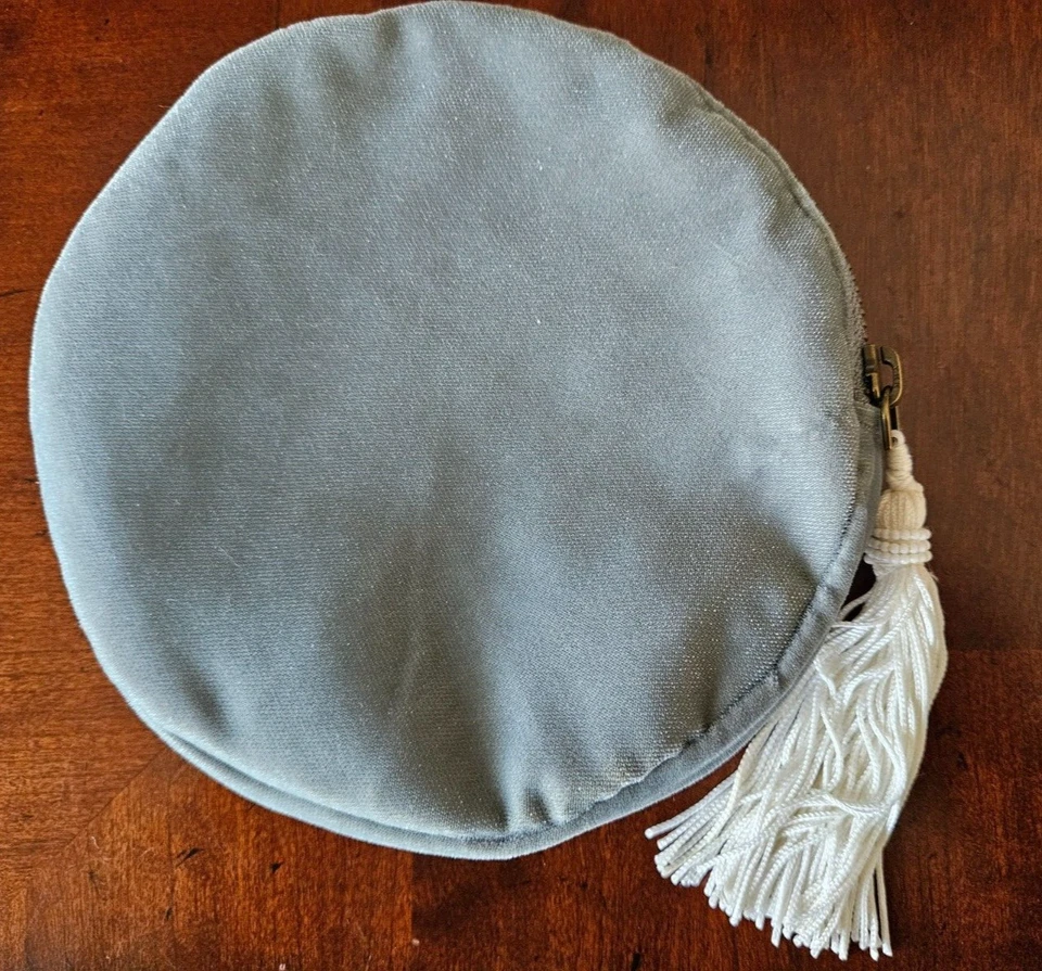 Anna Harlow Russo Anthropologie Bag, Hand Purse, Make Up Bag, Arts And Crafts.  - Image 2 of 4