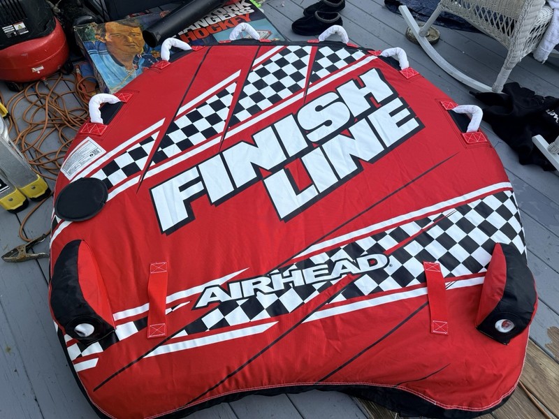 airhead Finish line 3 Passenger  Inflatable