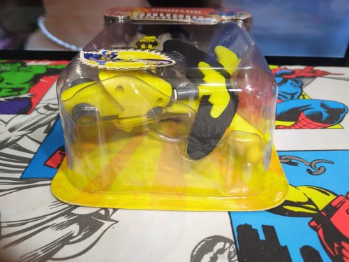Mattel DC Super Friends Batman Throwing Action 6" Figure New Sealed - Picture 4 of 5