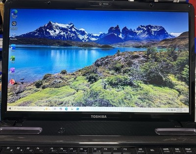 Toshiba Satellite L675D S7052 17.3” AMD phenom 2.9Ghz 6GB 1TB WIN
