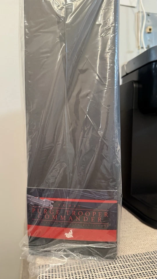 New Hot Toys VGM67 Star Wars Survivor Purge Trooper Commander 1/6 Figure InStock - Image 4 of 4