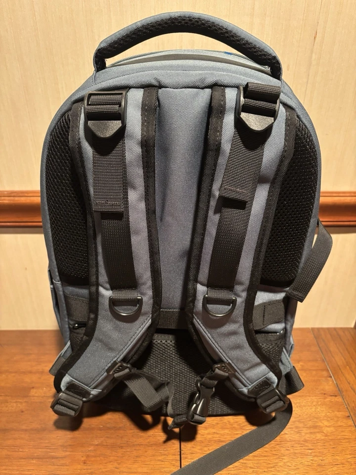 MOSISO Camera Backpack DSLR/SLR/Mirrorless Protection Photography Bag for Canon - Image 2 of 4