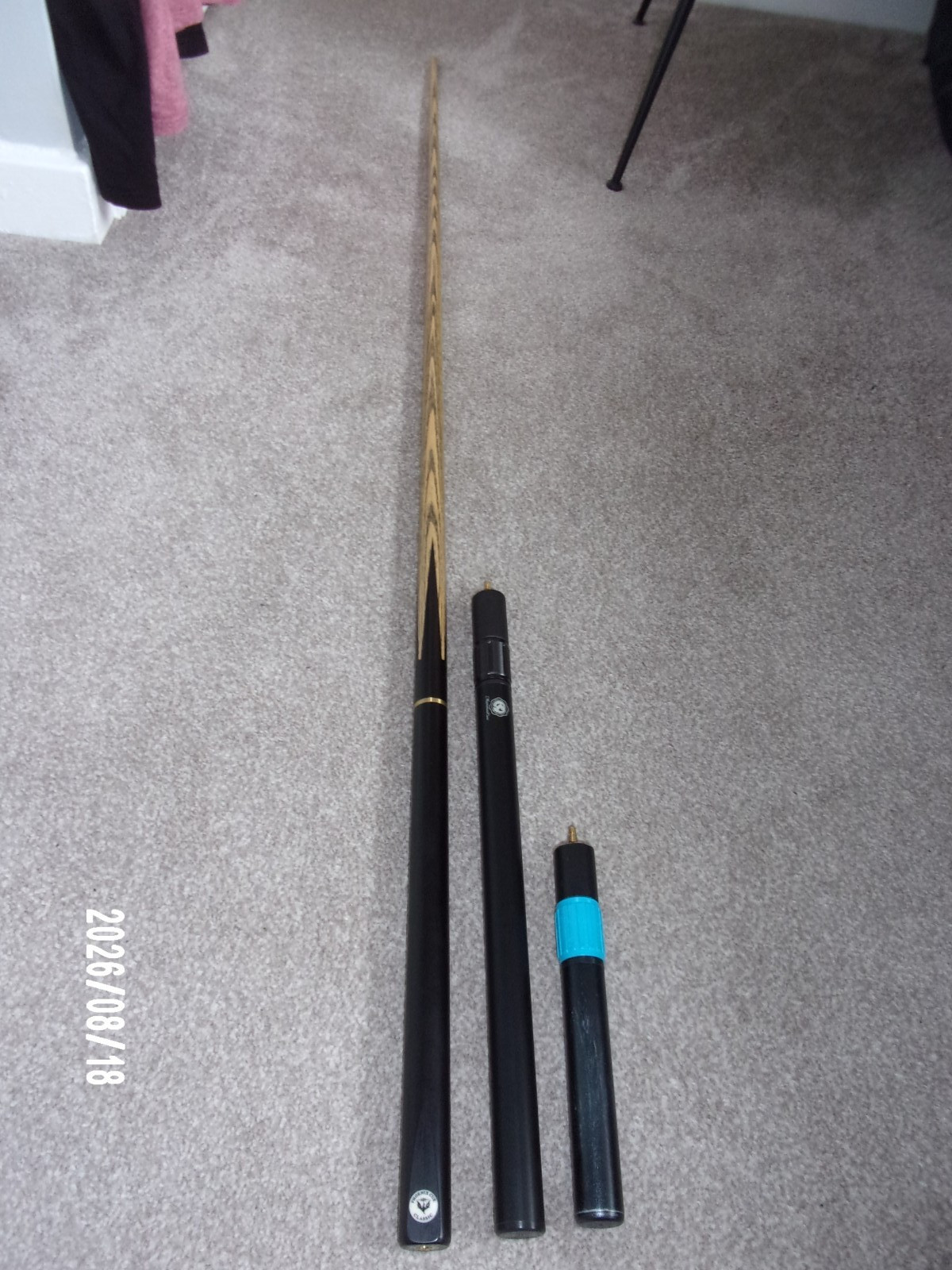 PHOENIX CLASSIC MACHINE SPLICED ASH CUE & TELE EXTENSIONS