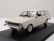 VW Passat Variant Kombi 1975 weiß Modellauto 1:43 Maxichamps