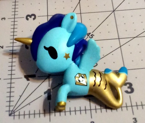 Tokidoki Unicorno Mermicorno Series 1 Corsica Pirate Skull Diamond Vinyl Figure - Picture 2 of 9