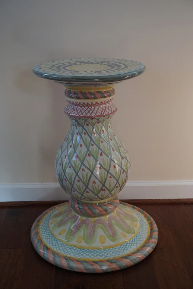 Mesa de pedestal para niños Mackenzie Foto 2 de 2