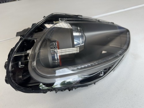Ferrari 430 Headlight RH USA 207608 - Picture 4 of 6