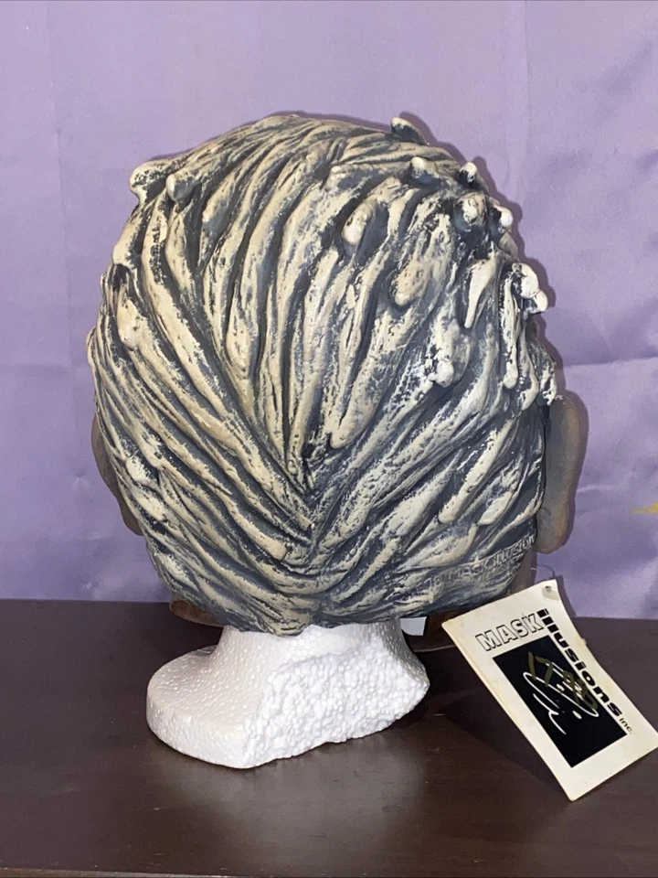 President Bill Clinton On Epstein Island Novelty Vinyl Mask-Vintage 1998 - Image 3 of 4