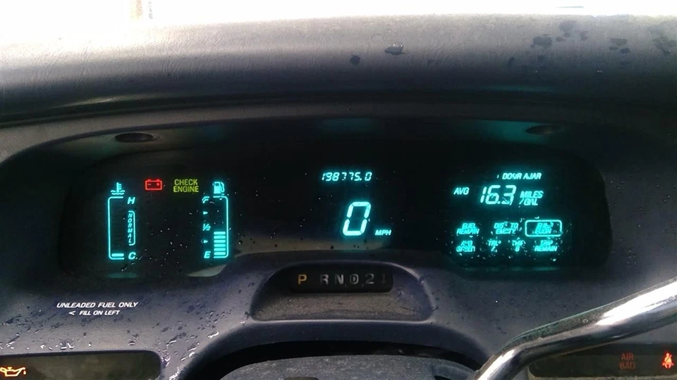 Conjunto de filtro de aire usado se adapta a: Lincoln & Town Car 1996 4,6 grado A Foto 4 de 4