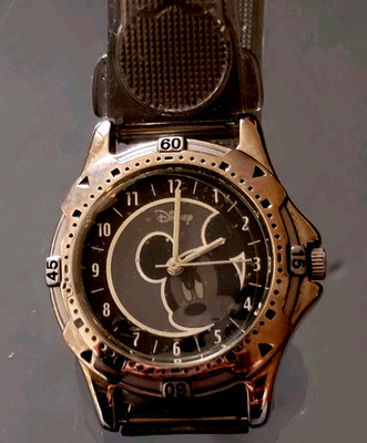 Mickey Mouse SIIO Seiko MC0065 Exclusively for Disney Wrist Watch 1990s