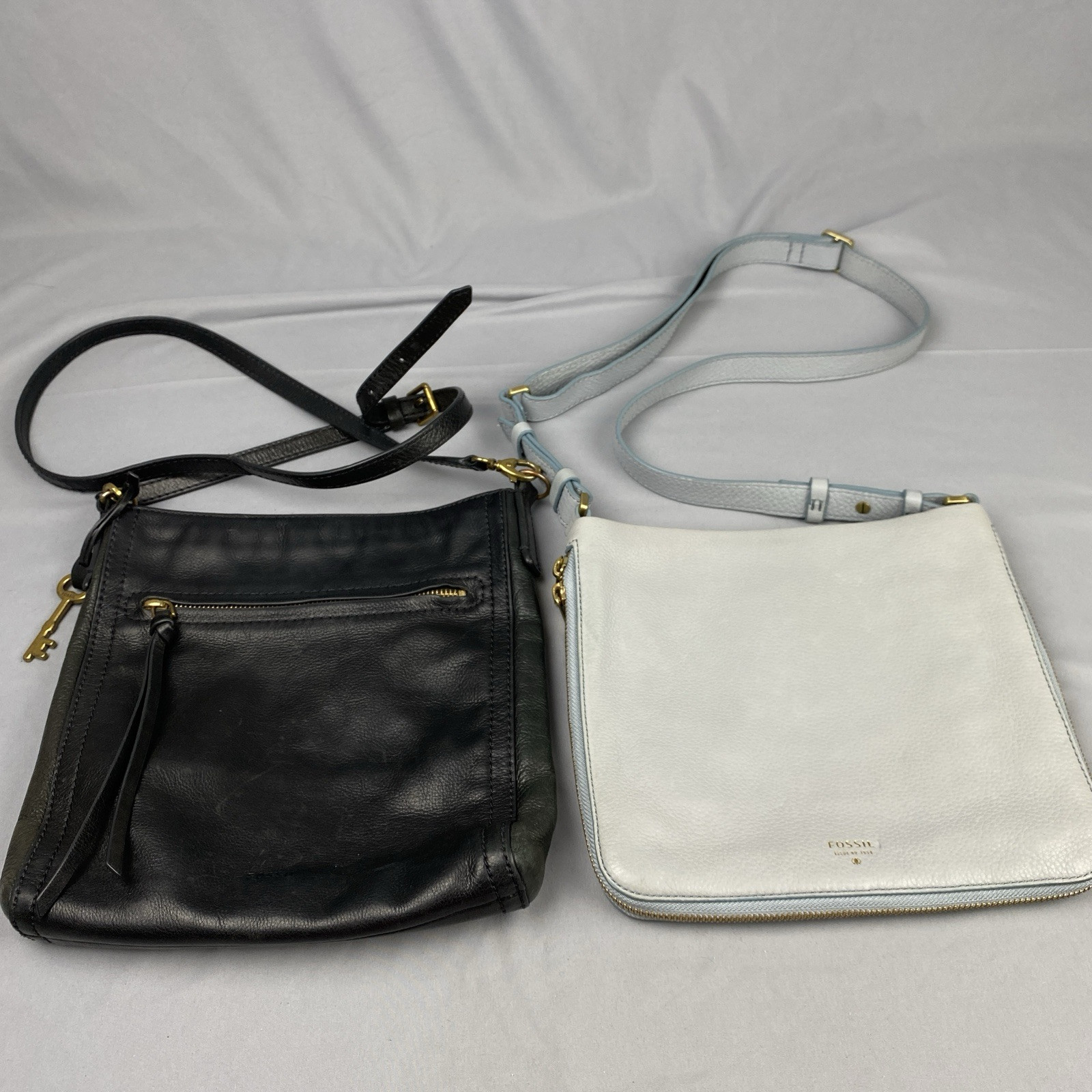 Black & Blue Expandable Feature Read