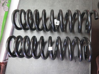 ARB 2927 Old Man Emu Coil Springs For 02-17 Jeep Liberty KJ (13-A1)