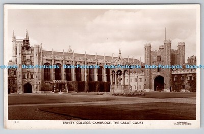 R814888 Cambridge Trinity College The Great Court Stearn RP