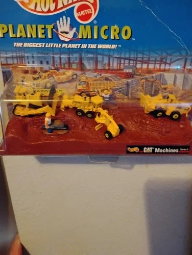 Hot Wheels Planet Micro CAT Machines Series 2 NEW Vintage 1997 RARE NOS