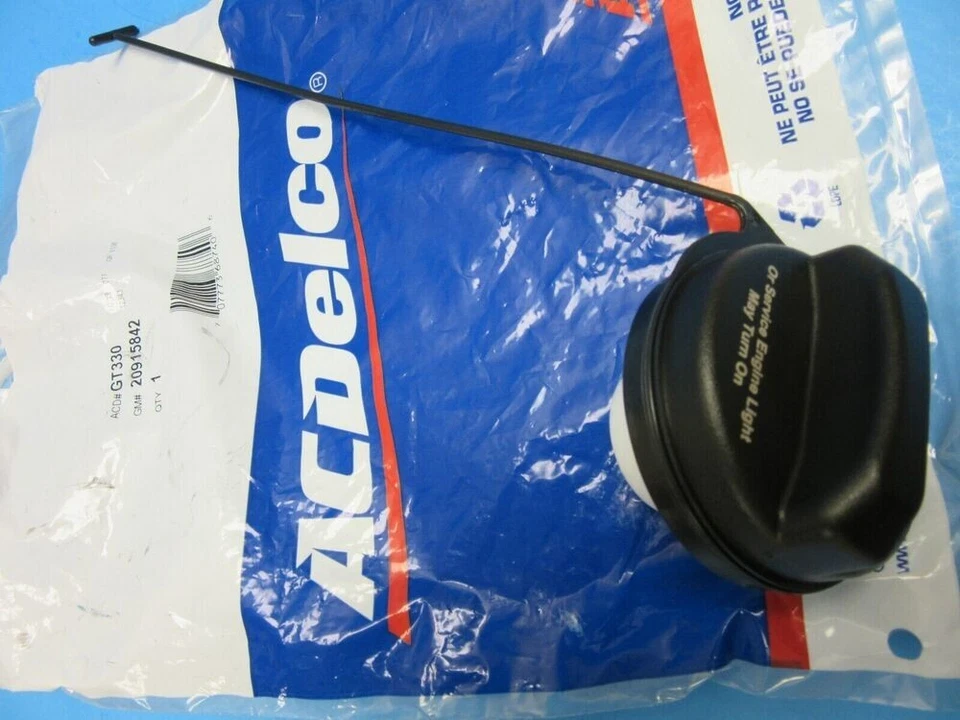 Tapa de llenado del tanque de combustible de gasolina genuina GM ACDelco GT330 OEM # 20915842 con amarre Foto 2 de 4