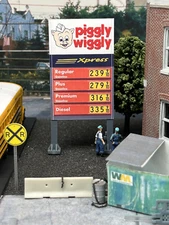 HO-1112-011 / 1:87 HO Scale Model Piggly Wiggly  Gas Station Price Sign