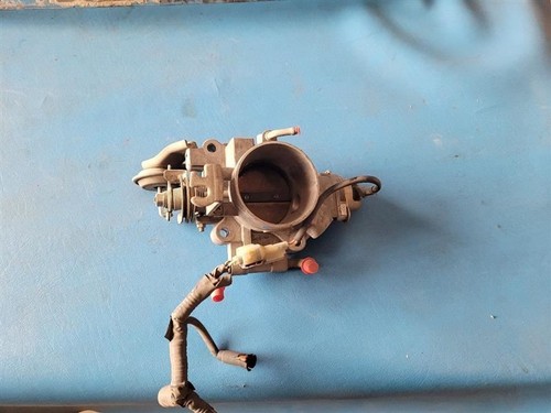 87 88 89 90 LEGEND THROTTLE BODY CPE 2 DR AT 95679 - Foto 1 di 4