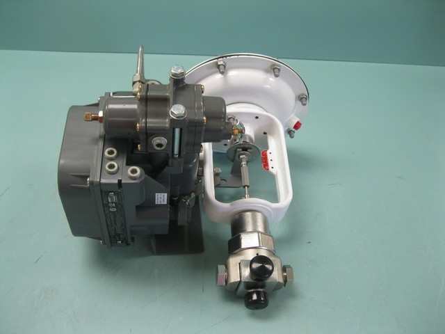 Design D4 Fisher Control Valve 1-1/4" Plug and Seat for sale online | eBay