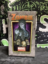 Bowen Designs Zombie Marvel Mini Bust