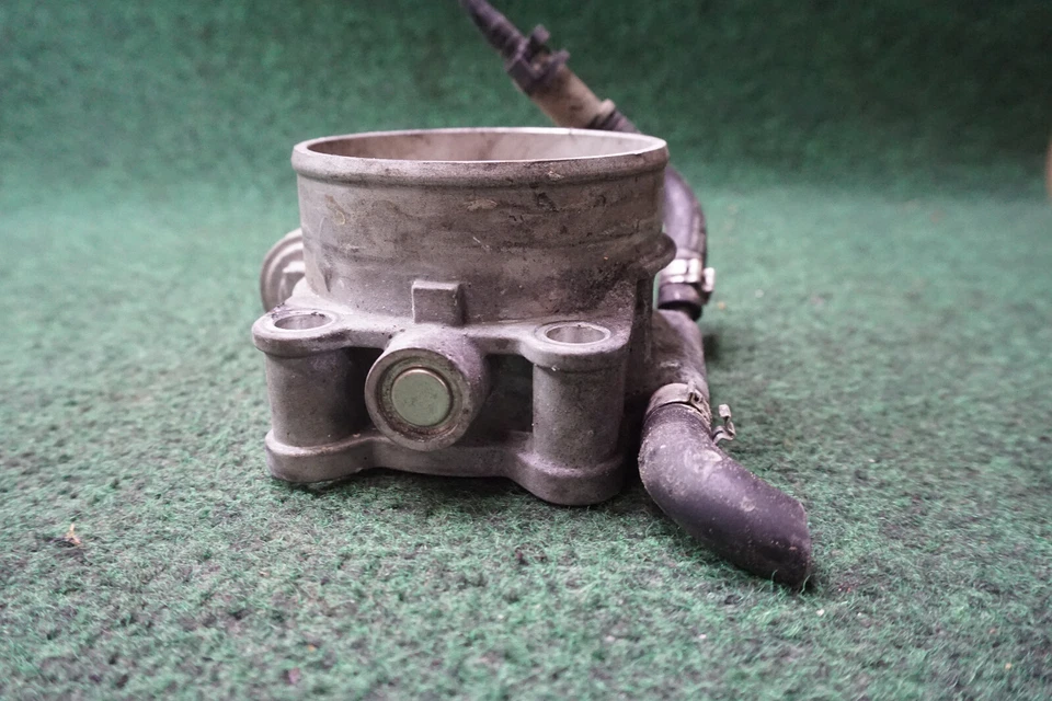 2015 Land Rover RANGE ROVER SPORT 3.0L TROTTTLE 身体原始设备制造商 DX239F991AB 102,611 MI — 第 3/4 张图片