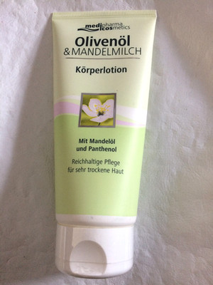medipharma Cosmetics Oliveöl & Mandelmilch Körperlotion 200 ml