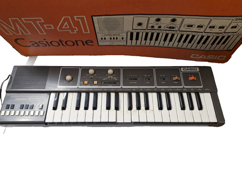 Casio Casiotone MT-41 Electronic Keyboard 1980s Sleng Teng