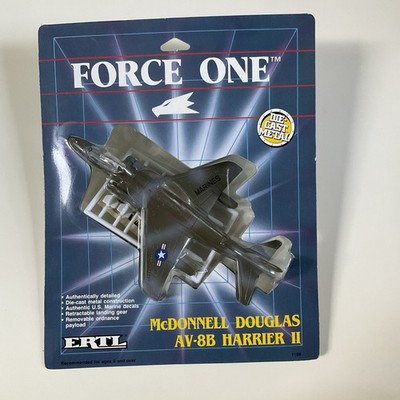 New! Vintage 1980 s Avion 106 ERTL Force One Mcdonnell Douglas Av-8b Harrier 2