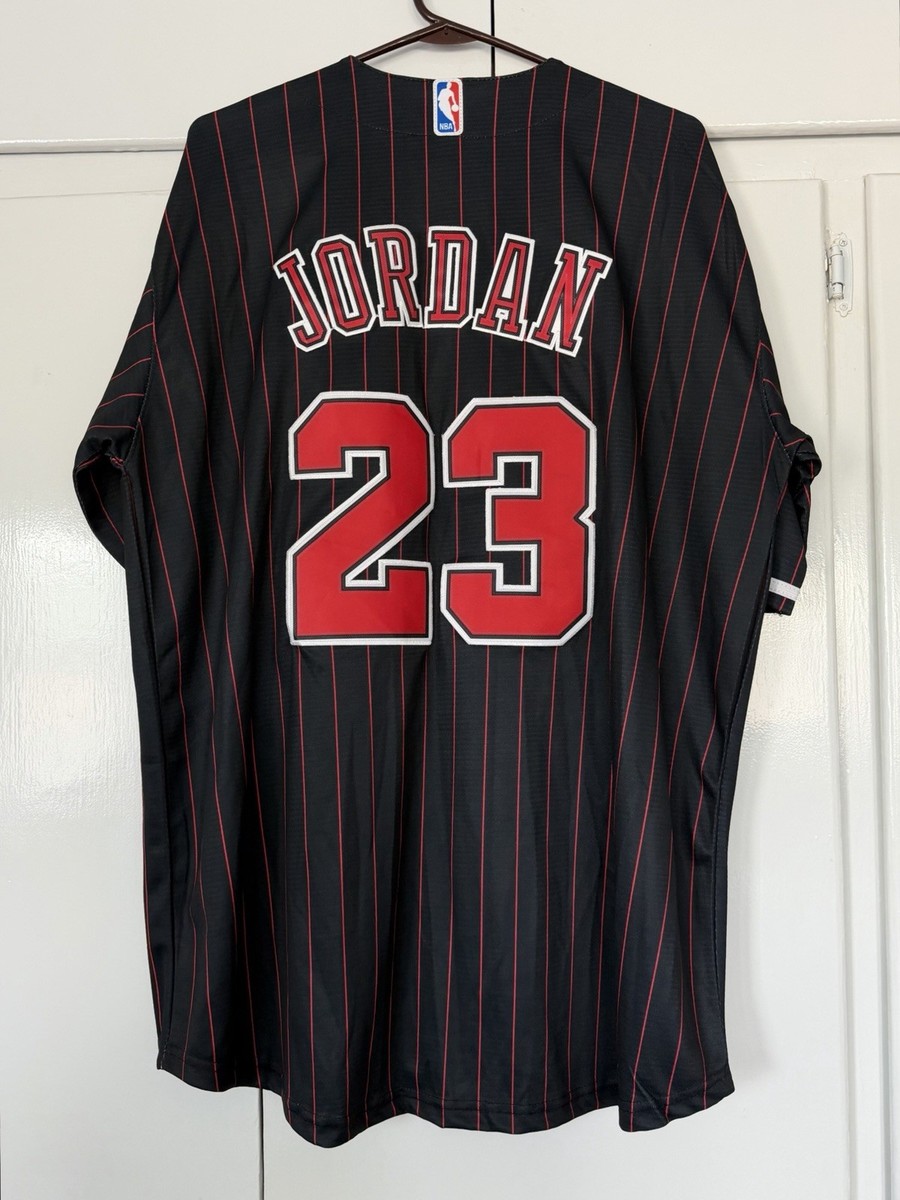 NIKE CHICAGO BULLS MICHAEL JORDAN #23 BASEBALL EDITION JERSEY