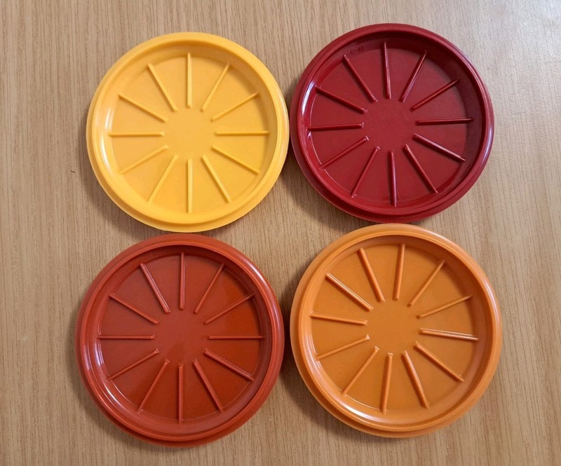 Set Of 4 Vintage Tupperware Coasters Mug Lids For Coffee Cups Harvest Colors