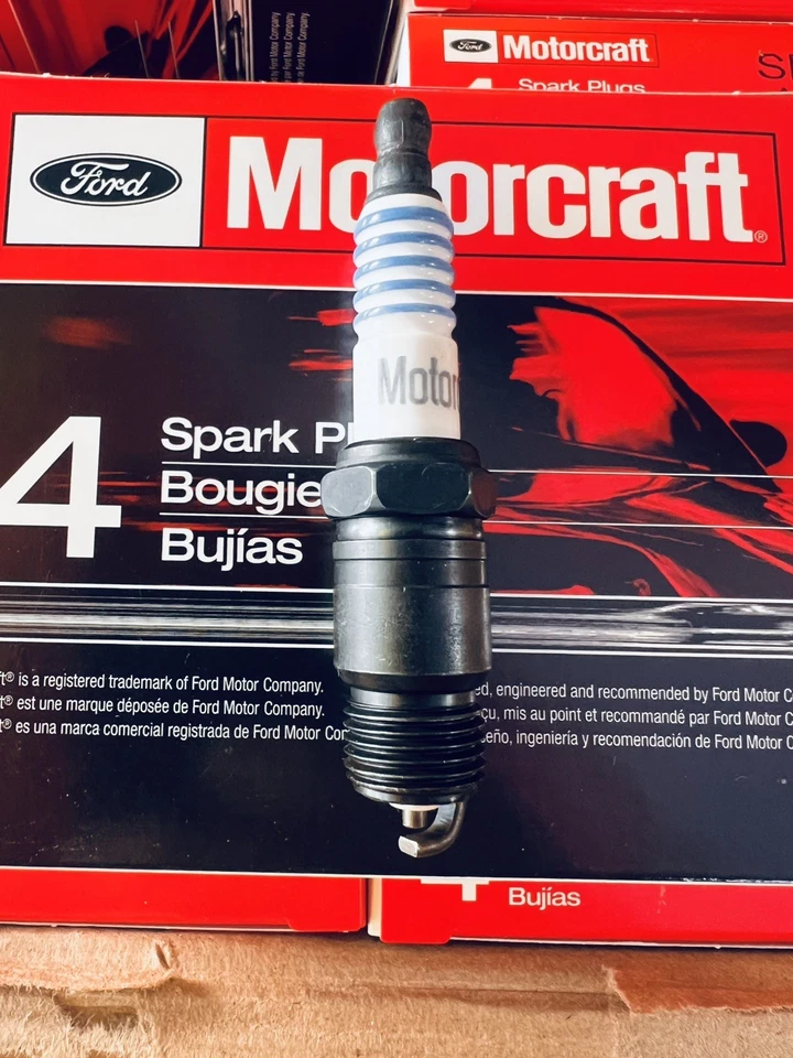 Свеча зажигания SP-450 FORD MOTORCRAFT (лот из 24 упаковок ASF42C) подлинная от оригинального производителя. - Изображение 3 из 4