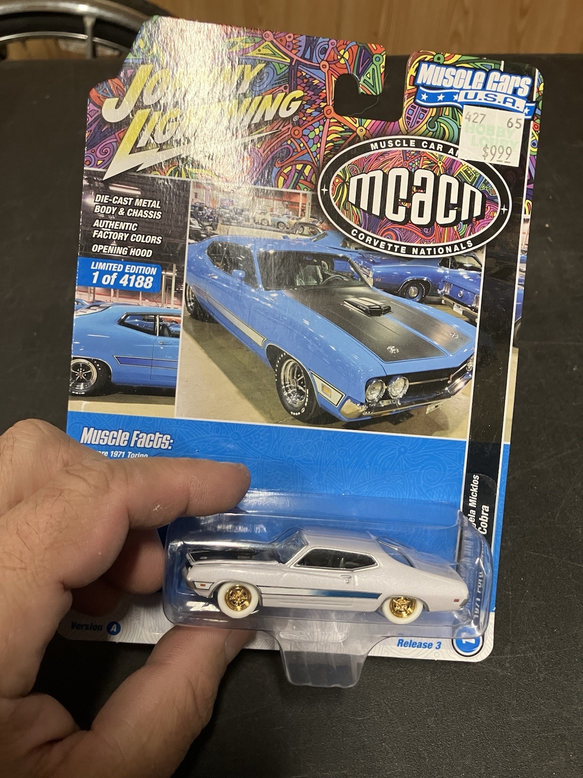 Johnny Lightning White Lightning CHASE 1971 Ford Torino Cobra MCACN