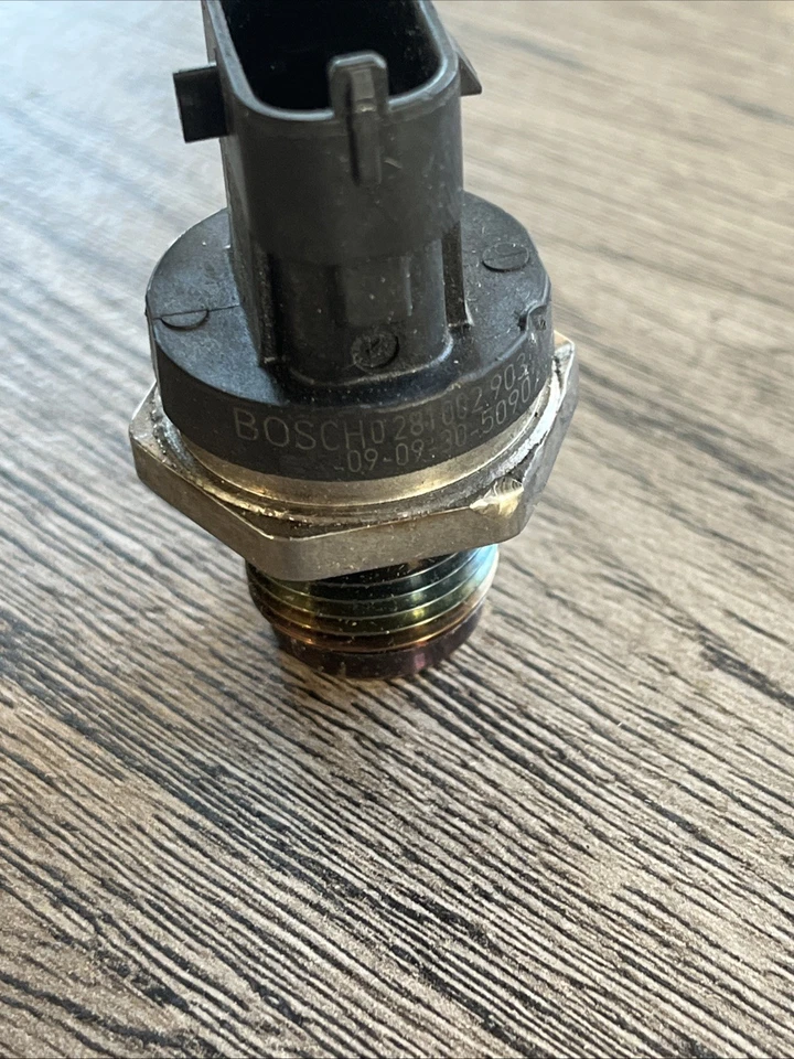 SENSORE ALTA PRESSIONE CARBURANTE ALFA FIAT IVECO LANCIA OPEL COD. 0281002903 - Immagine 3 di 4