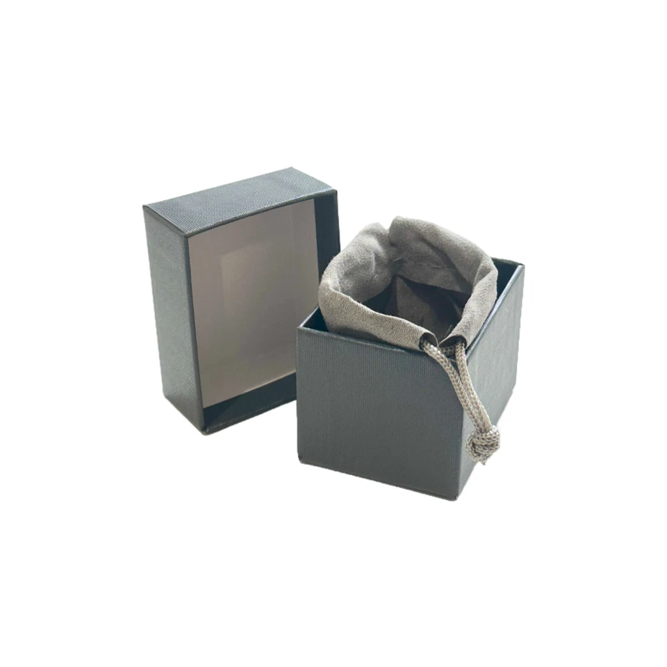 Pendientes Atelier London topacio azul y topacio blanco en oro amarillo sólido de 14K Foto 4 de 4