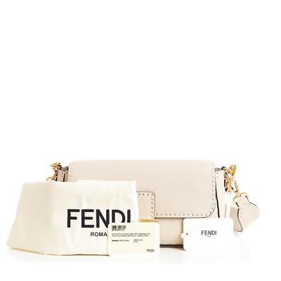 FENDI 3980$ Medium Baguette - Camellia Selleria Bag With Oversize