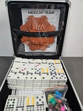Toysmith Mexican Train Dominoes with Sound Effects Unused