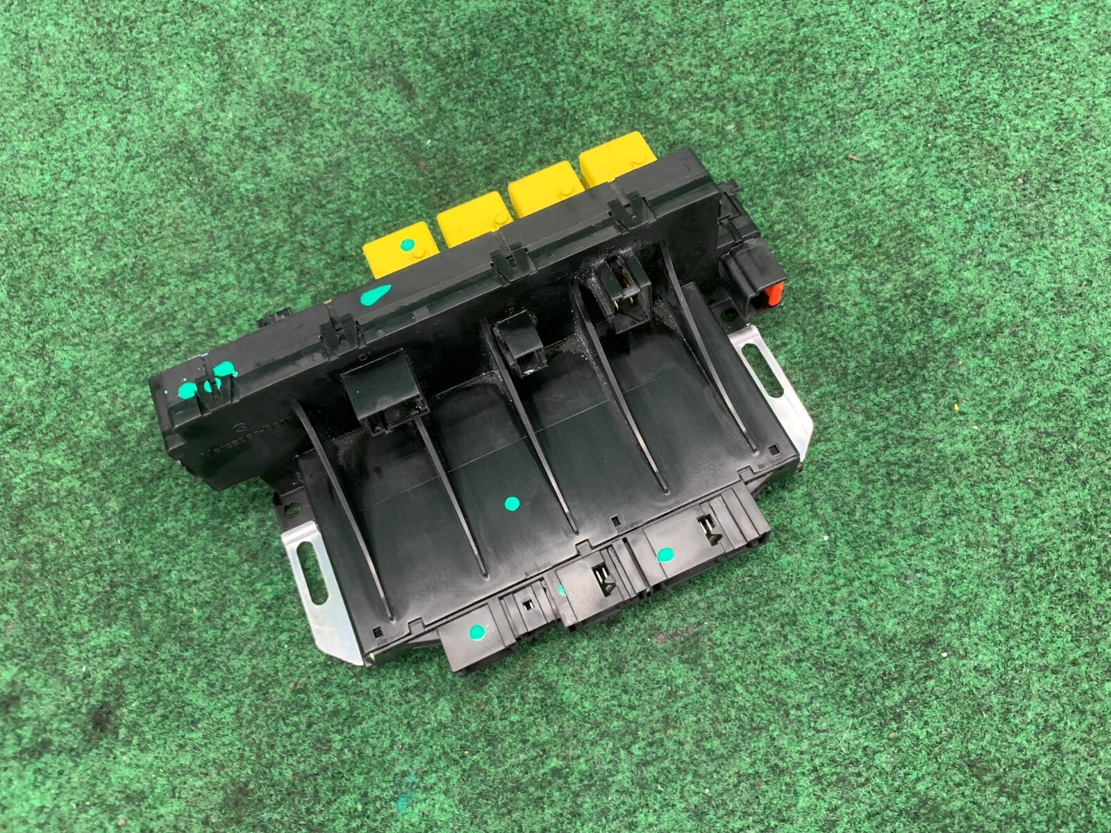 🛑 03-12 Mercedes R230 SL550 SL55 AMG Front Left SAM Fuse Box Control Module OEM