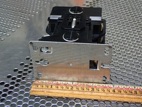 Contattore Telemecanique 200EB230AA 25A USATO pulito SPEDIZIONE IN GIORNATA - Foto 5 di 9