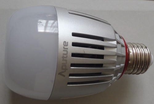 Aputure Accent B7C Smart Led Light Bulbs 7W RGBWW,TLCI