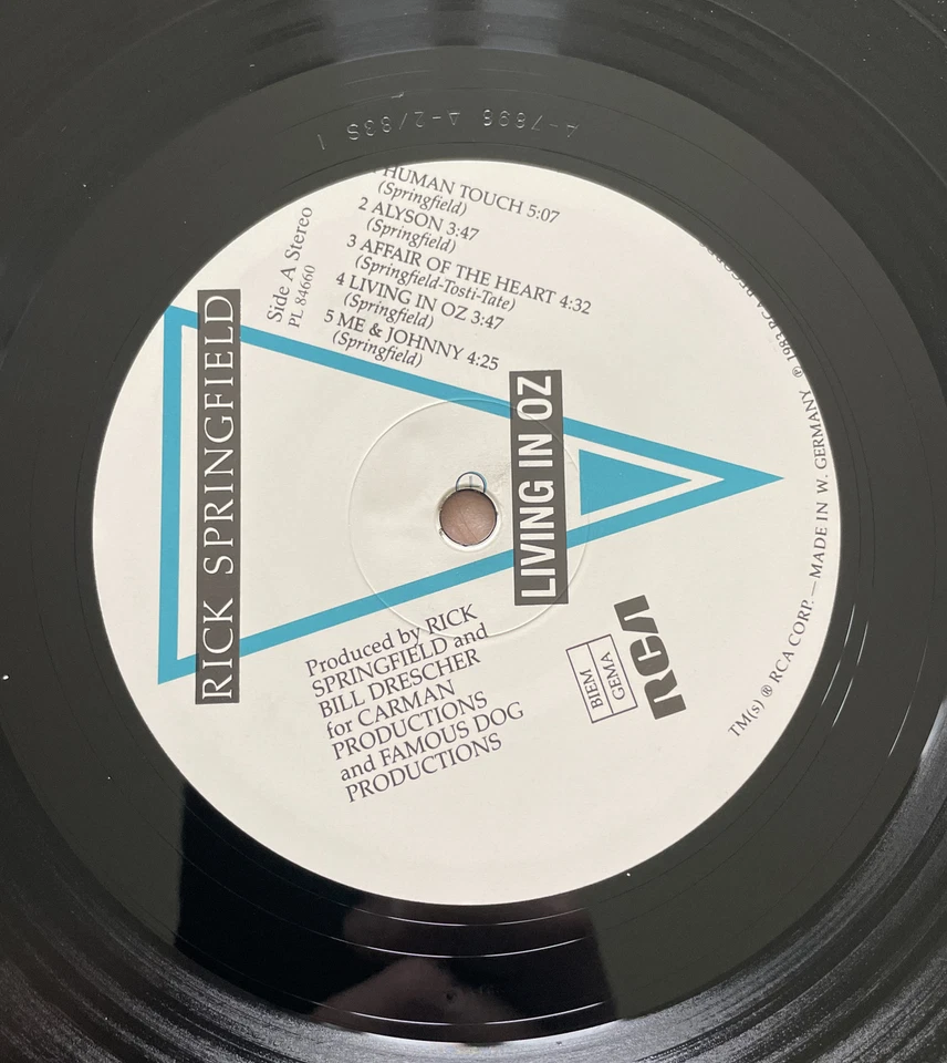 Rick Springfield ‎– Living In Oz [12'' VINYL LP]  VG+ / EX CONDITION - Image 3 of 4
