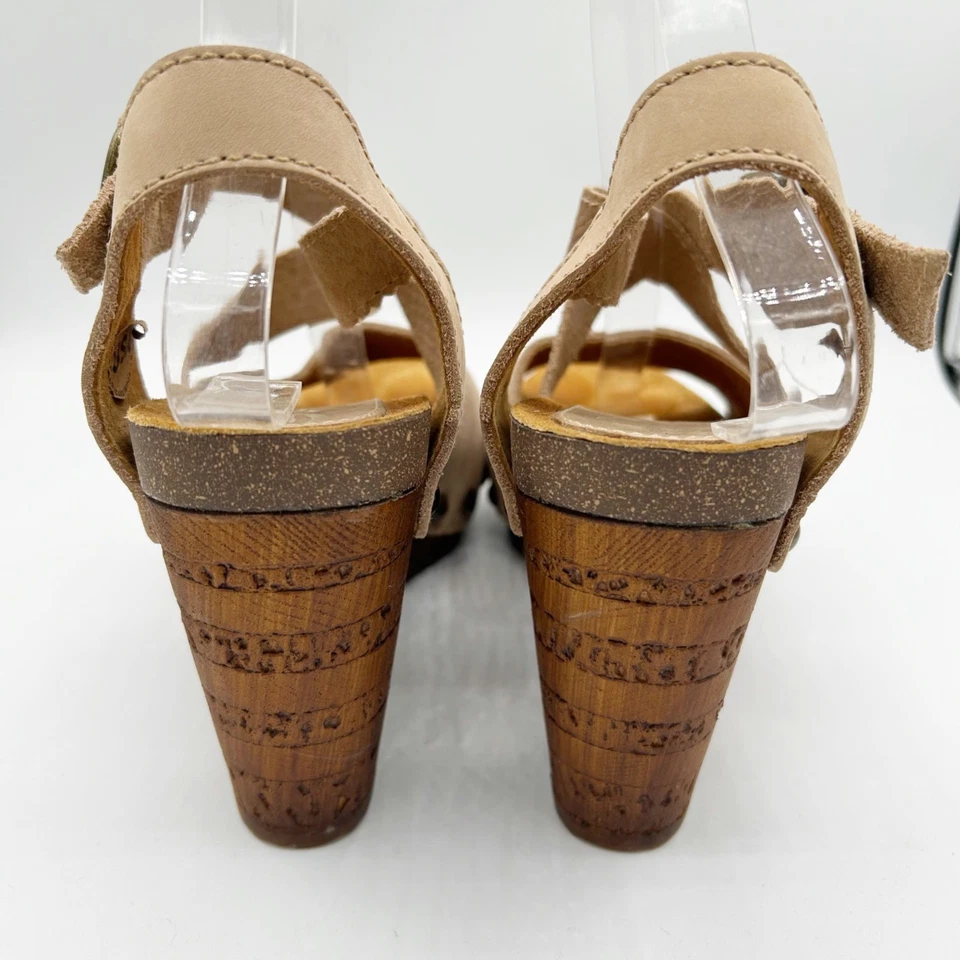 Sbicca Suede Leather Wedge Sandals Cross Straps Studded Boho Size 9 Women's - Image 4 of 4