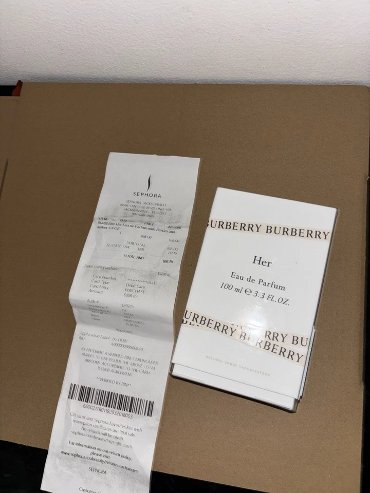 Burberry Her London Dream para mujer 3,3 OZ eau de parfum spray Foto 2 de 3