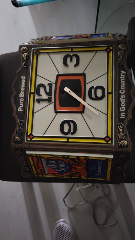 1976 Old Style Beer "Tiffany Style" Clock Sign Heilemans