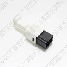 Front Left Brake Light Stop Lamp Switch For Nissan F85CS23