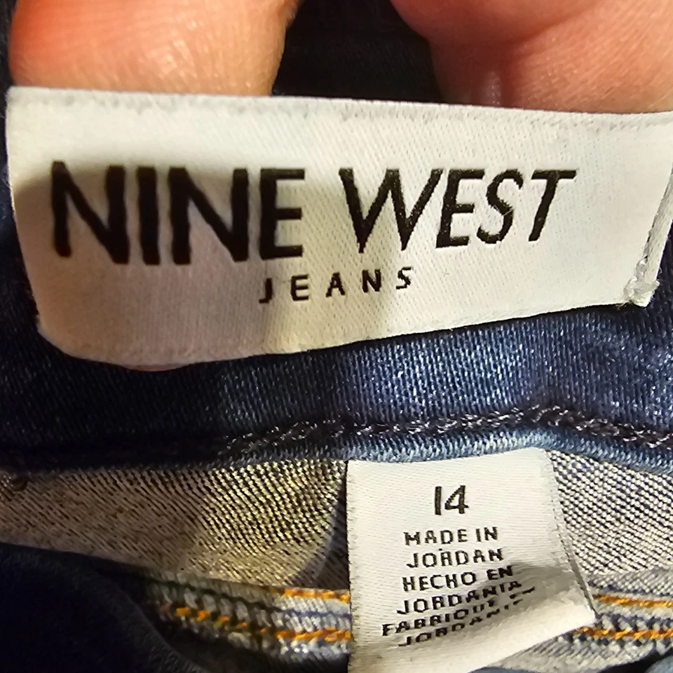 Pantalones de mezclilla para mujer Nine West 14 Hedi ajustados elásticos lavado oscuro Foto 3 de 4